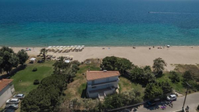 Beach Front Villa Toroni